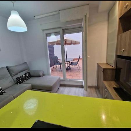 Apartamento Con Terraza Y Parking Gijón Pokoj fotografie