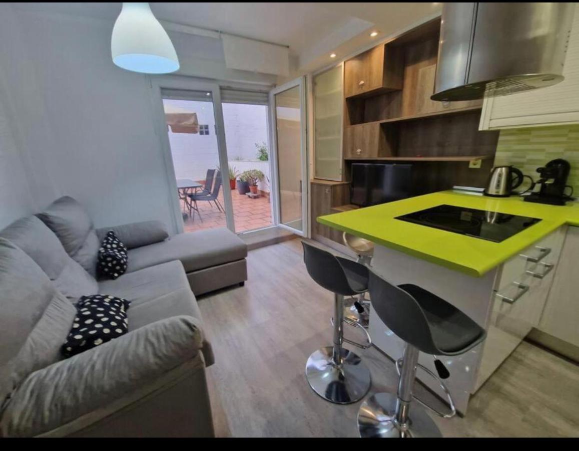 Apartamento Con Terraza Y Parking Gijón Pokoj fotografie
