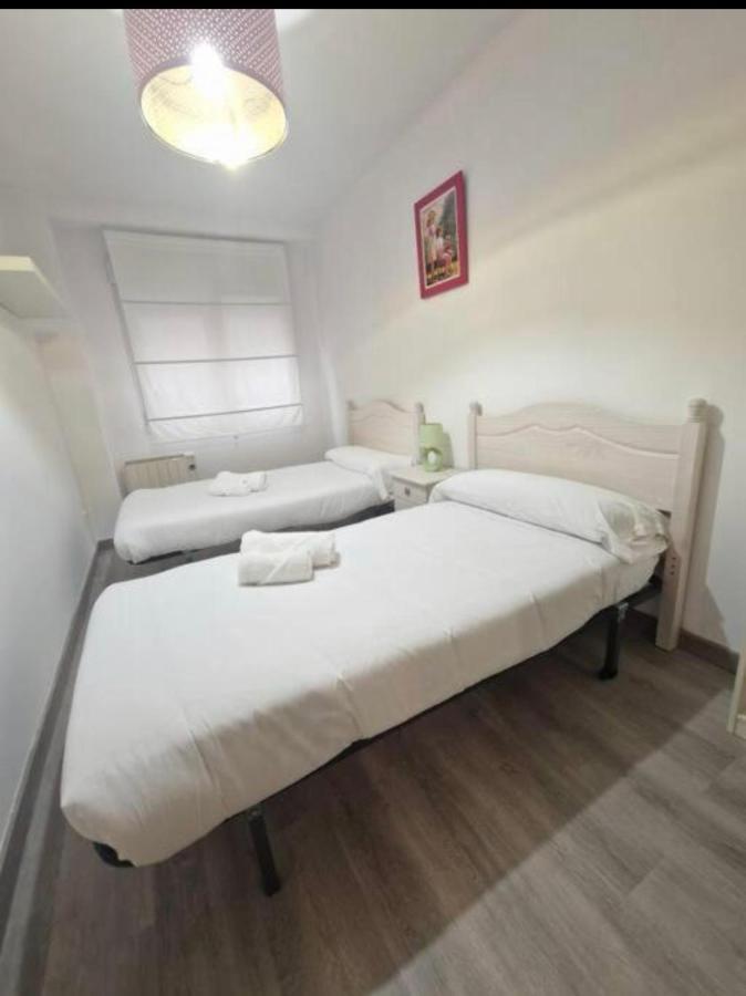 Apartamento Con Terraza Y Parking Gijón Pokoj fotografie